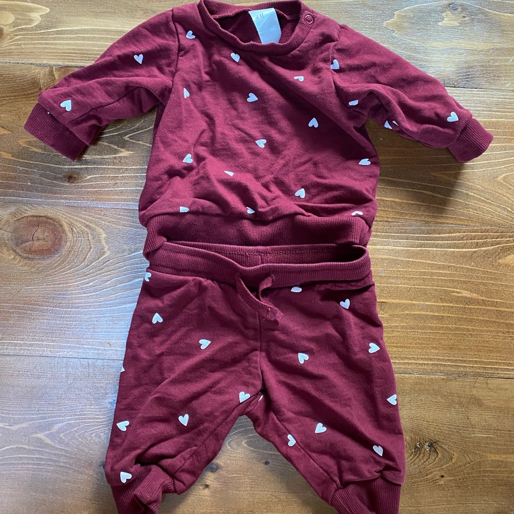Heart sweatsuit